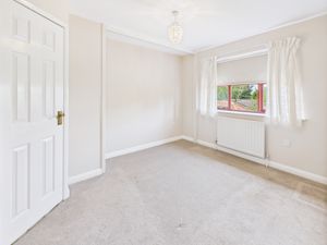 Bedroom- click for photo gallery